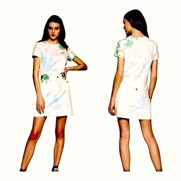 NWT Levi’s Button Fly High Rise Deconstructed Y2K  80s 90s Tie Dye Skirt Size 31 - Picture 2 of 12